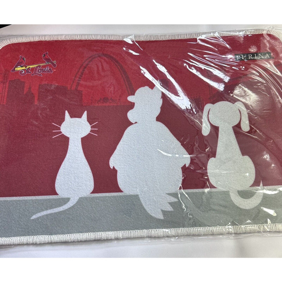 Purina St. Louis Cardinals Pet Bowl Mat Food Water Cardinals Arch - Picture 4 of 7
